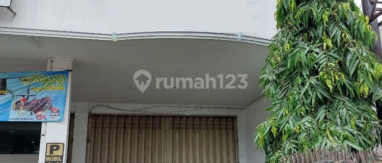 Strategic Shop House in the City Center near Cordela Kartika Dewi Hotel 1