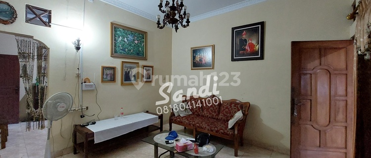 Rumah Bersih Luas 400 meter Furnished Dekat Blok O dan Kopasgat Berbah 1