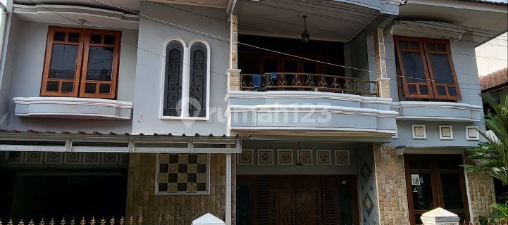 Rumah Banyak Kamar Cocok Kost-kostan di Seturan dekat Hotel Dafam Seturan 1