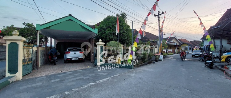 Rumah Bersih Luas 400 meter Furnished Dekat AAU dan Kopasgat Berbah 1