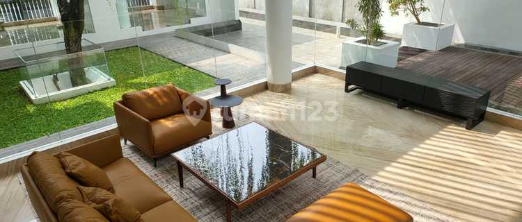 Brand New Modern House di kawasan Dharmawangsa, Kebayoran Baru, Jakarta Selatan 1