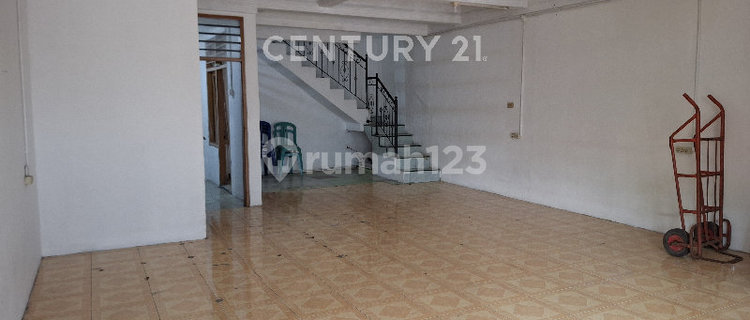 House or Office House in Johar Baru Central Jakarta 1