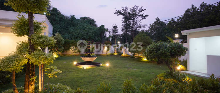 For sale, Kemang Hook house. 1