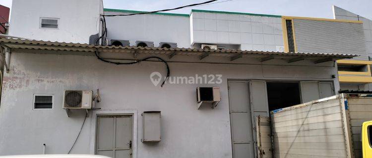 Gudang di Batu Ceper Tangerang, Luas 12x24m, 2 Lantai, Ada Lift 1
