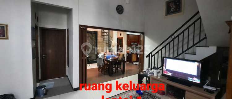 Rumah 2 Lantai Bagus di Semarang Timur 1