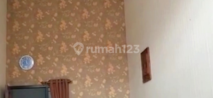 Rumah SHM siap pakai dekat pusat kota 1