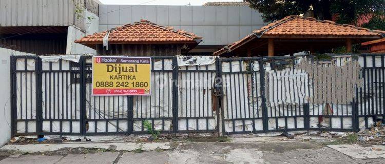 Rumah di Dr. Cipto cocok untuk usaha atau kantor 1