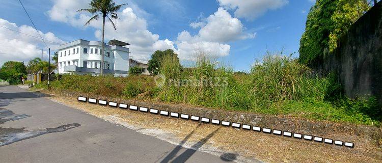 ISTIMEWA BANGET! TANAH CANTIK SHM PEKARANGAN MURAH BANGET DI PINGGIR JALAN ASPAL MAGUWOHARJO DEPOK SLEMAN 1