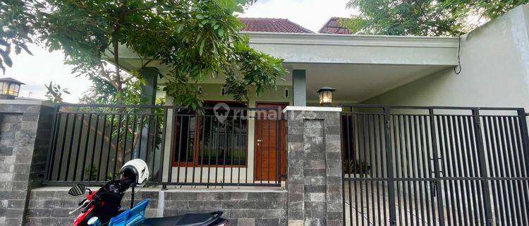 Istimewa Murah !! Rumah Cantik Istimewa Murah Banget Dekat Hotel Ross In Di Jalan Parangtritis Sewon Bantul 1