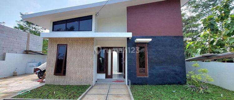 RUMAH CANTIK MODERN KEKINIAN LINGKUNGAN TENANG ASRI DI JALAN GODEAN KM 15 MINGGIR SLEMAN 1