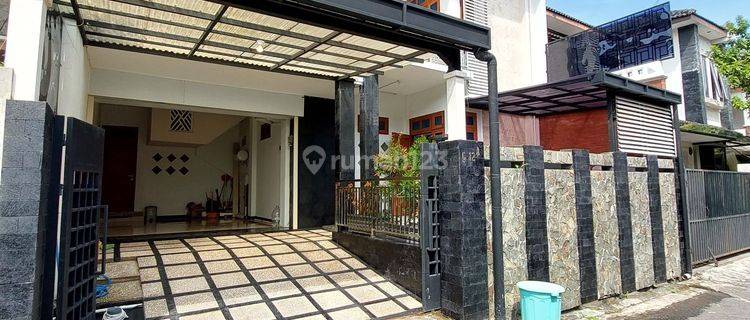 RUMAH MEWAH 2 LANTAI FULLY FURNISHED DALAM PERUMAHAN SECURITY 24 JAM DI DEKAT JOGJABAY WEDOMARTANI NGEMPLAK SLEMAN 1