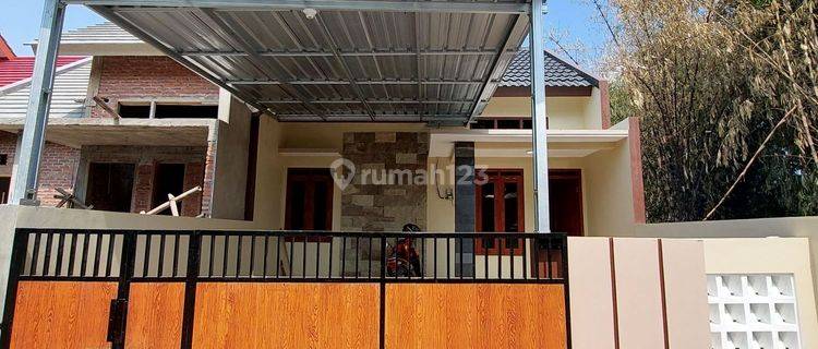 RUMAH BARU CANTIK MINIMALIS FRESH SIAP HUNI DI SENDANGTIRTO BERBAH SLEMAN DEKAT TENGKLENG HOH HAH 1