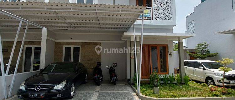 Rumah Mewah Hook 2 Lantai Lux Siap Huni Dalam Perumahan One Gate System Di Jalan Godean Km 7 Sidoarum Godean 1