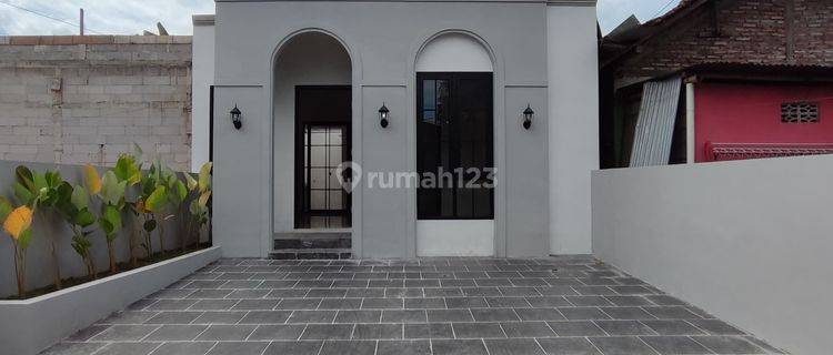 Rumah Proses Bangun Estetik Limasan Modern Dekat Wisata Gerabah Kasongan Dan Jalan Bantul 1