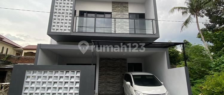 Modern 2-Story New House on Kaliurang Road Km 8.5 Plosokuning Minomartani Sleman 1