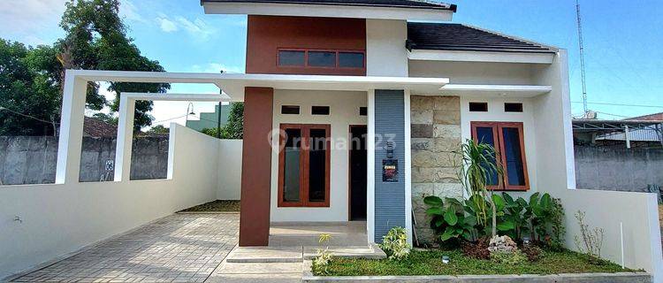 Rumah Baru Cantik Modern Siap Huni Dalam Perumahan One Gate System Di Tirtomartani Kalasan Sleman 1