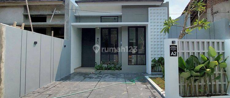 Rumah Cantik Estetik Limasan Modern 2 Unit Couole Di Jalan Sidomoyo Km 1 Godean Sleman 1