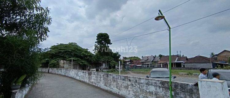 Dekat Pemda Sleman , Tanah Murah Dekat Rinroad Jombor , SHM  1