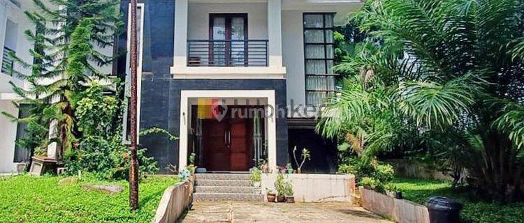 Rumah Mewah  2 Lantai Furnished Siap Huni Di Villa Panbil 1