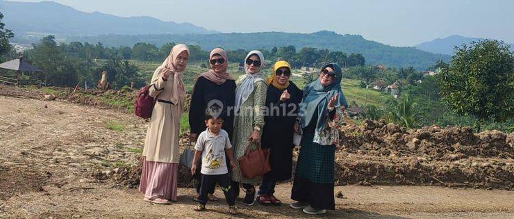 Kavling Nempel Jalan Dengan View Pegunungan Indah 1