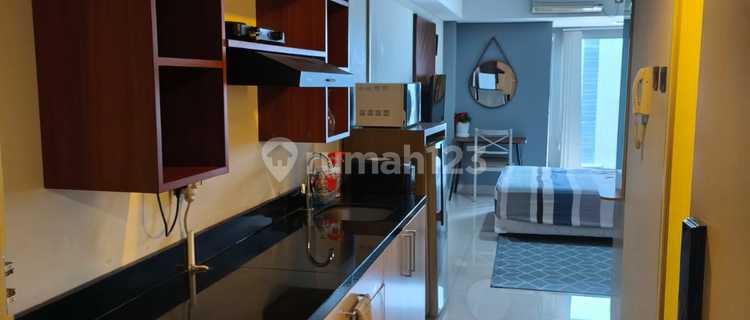 Apartemen Pinnacle Full Furnish Siap Huni, Louis Kienne Pandanaran 1