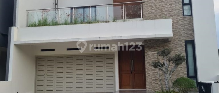 Rumah Bagus Furnished di Graha Candi Golf, Semarang 1