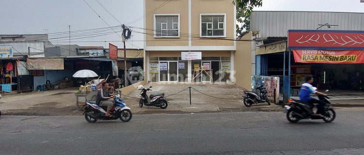 The Shop House Must Be Sold, Strategic Location, Suitable for Business, Offices, Banking and Finance, Restaurants, etc. 1
