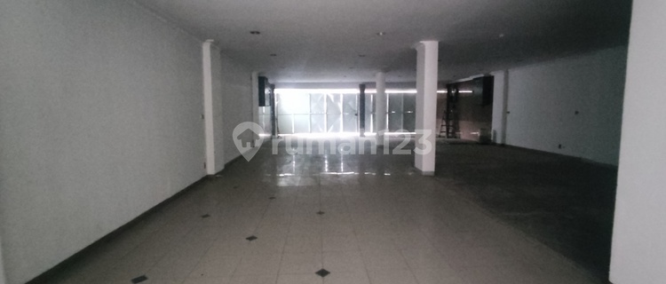Shop House Batu Ceper  
Shop House Central Jakarta  
Shop House Pecenongan  
Building Batu Ceper  
Building Central Jakarta  
Building Pecenongan 1