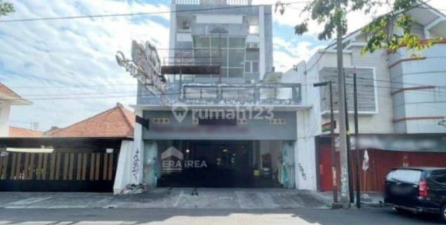 Ruang Usaha 3 lantai di Pusat Bisnis Kota Solo & Singosaren Plaza 1