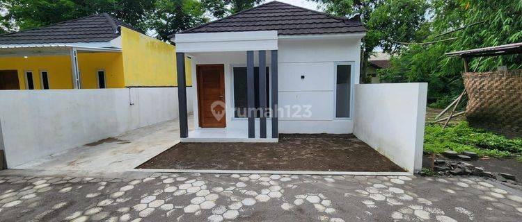 Rumah Dijual Di Bogem Kalasan, 250m Dari Jalan Jogja-solo 1