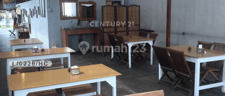 Business Space Suitable for Restaurants and Cafes in Sutami Sukarasa, Bandung 1