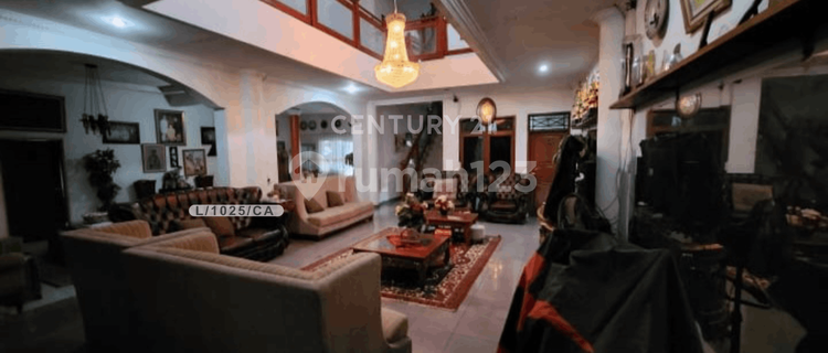 Rumah 3 Lantai Siap Huni dan Nyaman di Mainroad Limbangan Garut 1