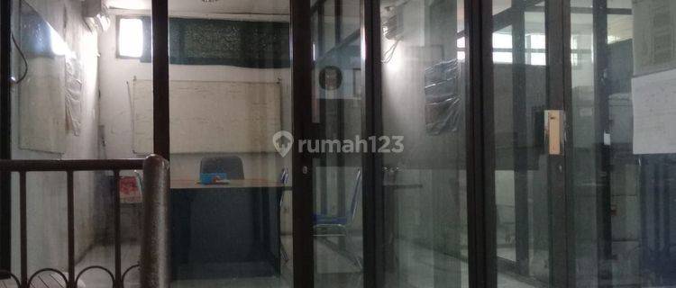 Ruko Siap Pakai di Raya Mulyosari, Surabaya Timur  1