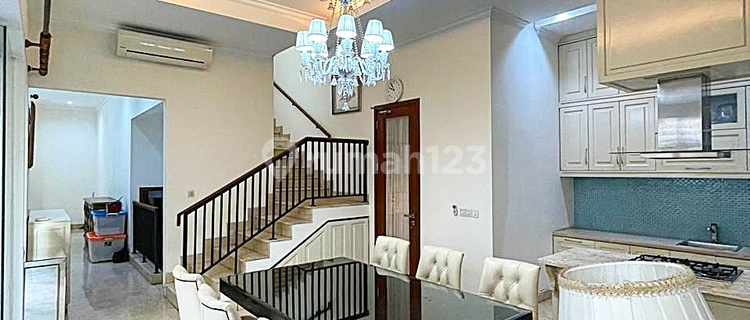 Luxury Furnished Pejaten Townhouse, Secure Cluster in Pasar Minggu 1