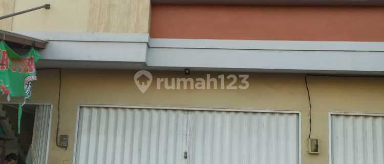 For Lease Strategic Shop House Near UPN Toll and Juanda Airport 1