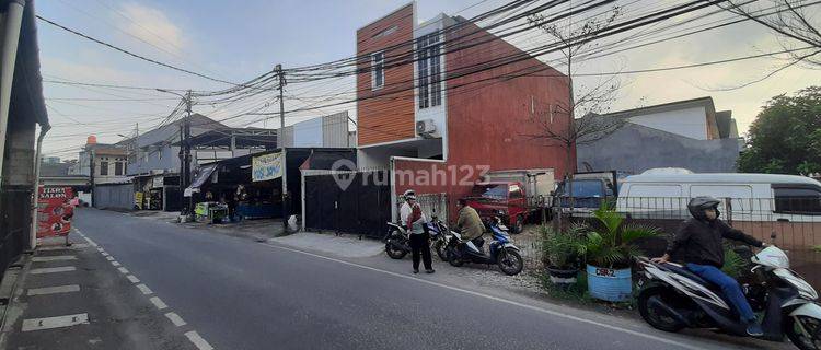 Rumah Pinggir Jalan Dekat Toll Gate Tb Simatupang Bisa Untuk Ruko 1