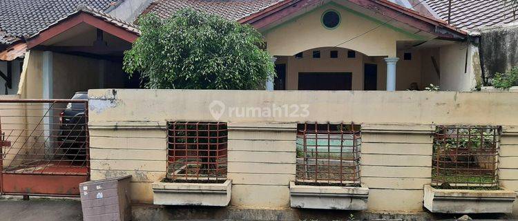 Rumah Lama Hitung Tanah Dalam Kompleks Di Pejaten Jalan Lebar 1