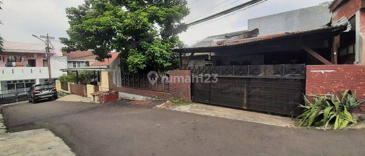 Rumah Lama Hitung Tanah Dalam Kompleks Elite Dekat Kemang Cipete 1