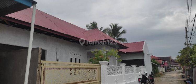 Rumah SHM Strategis Cuma 2 Km Dari Masjid Agung Solok 1