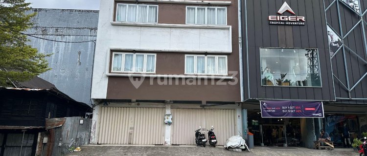For Rent: Shop House in Pengayoman 1