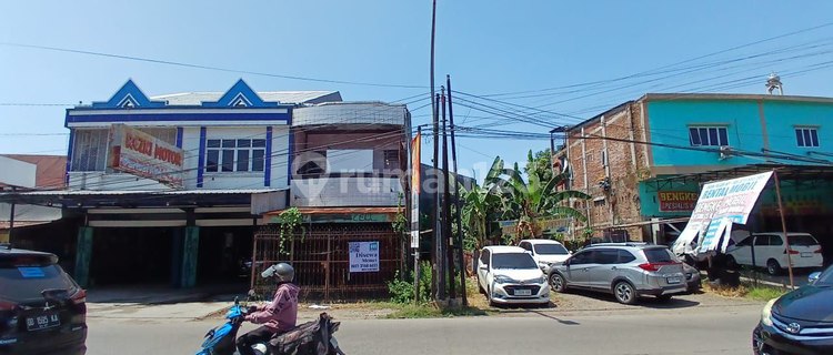 For Rent: 2-Story Shop House on East Toddopuli Raya Street 1