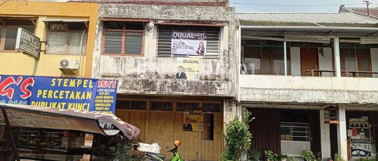 Ruko 2 Lantai Di Area Pasar Lemahwungkuk 1