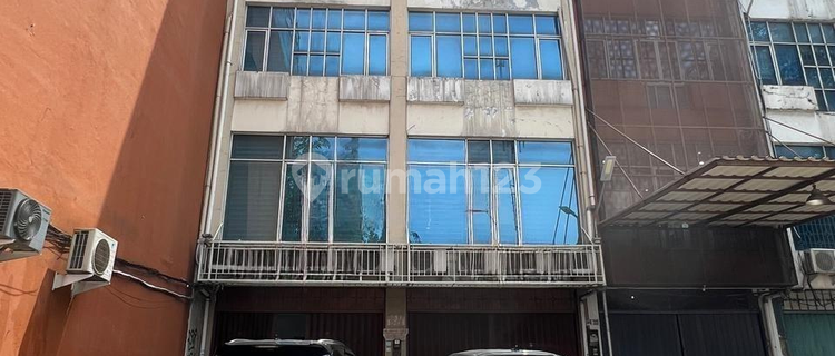 For Rent: Intercon Megah Adjacent Shophouses, Prime Flood-Free Location. 1
