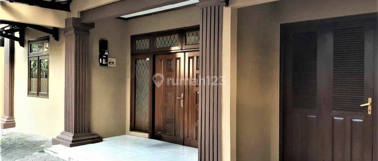 BU! Rumah Menteng Jalan Talang Jalan Depan Cukup Lebar 1