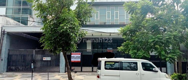 Rumah Usaha 1 Lantai di Raya Dharmahusada, Cocok Utk Salon Spa, Klinik, Lab, Kantor, Dll 1