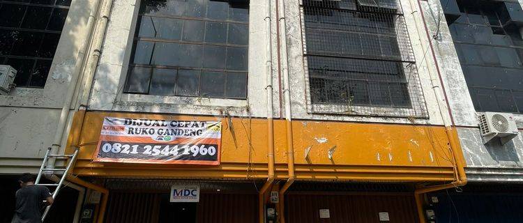 Ruko di Jalan Sentra Niaga Kali Malang, Bekasi 1