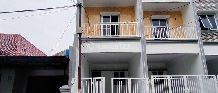 Rumah Tanjung Duren 3+1 Kamar 57 M2 3.75x15.3 Selatan 1