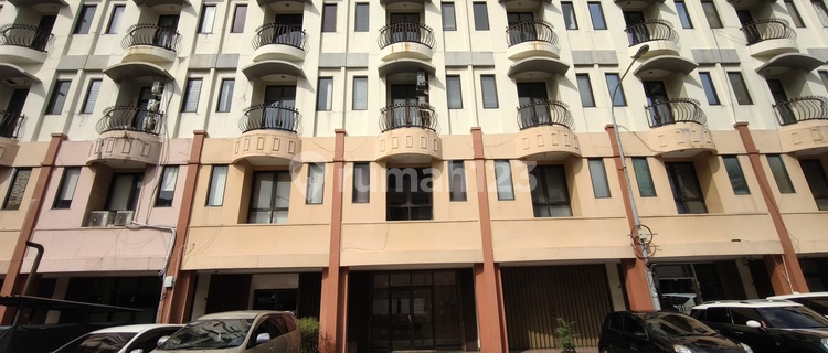 Kedoya South Shophouse 137 m2 (5x27) Four Floors North 1