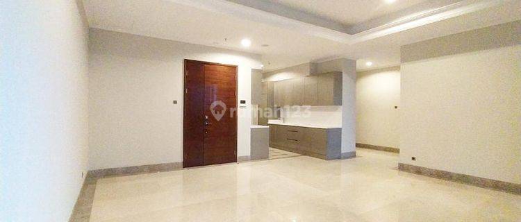 For Rent Apartement District 8 Senopati 4BR Private Lift 1