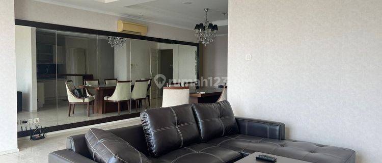 For Rent Apartment Fx Sudirman Private Lift 3BR 1